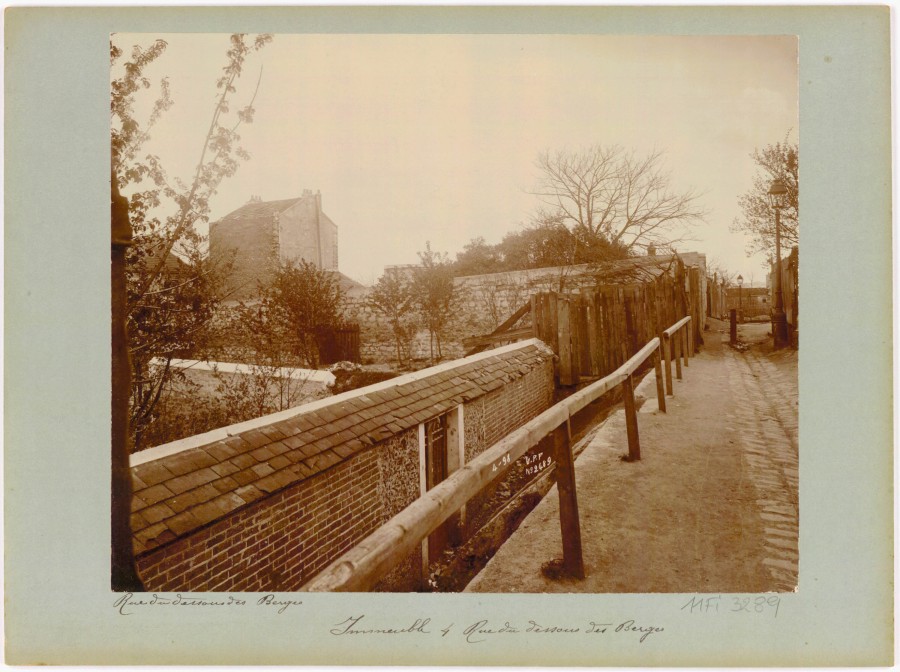 AD075PH_UPF0460.JPG
