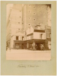 AD075PH_UPF0556.JPG