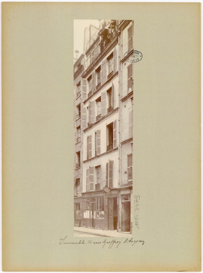 AD075PH_UPF0630.JPG
