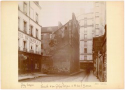 AD075PH_UPF0639.JPG
