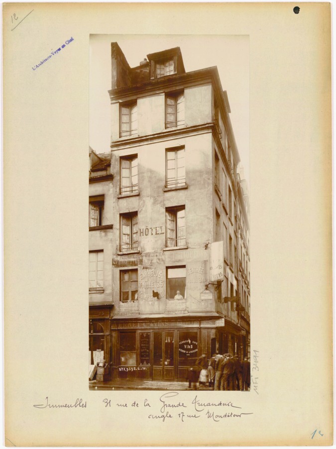 AD075PH_UPF0648.JPG