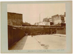 AD075PH_UPF0674.JPG