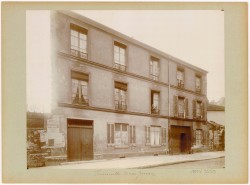 AD075PH_UPF0706.JPG