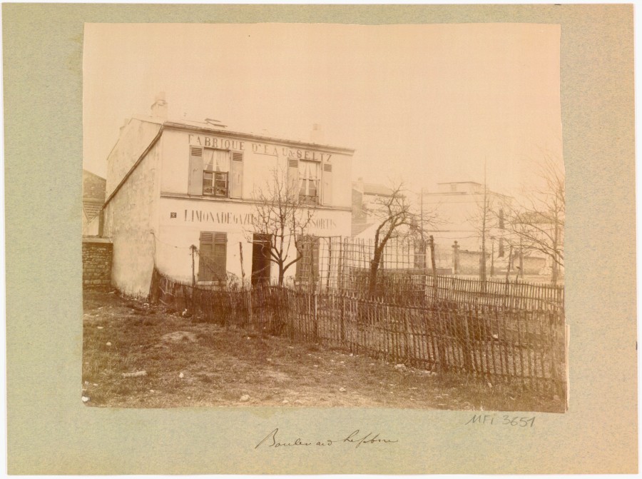 AD075PH_UPF0806.JPG