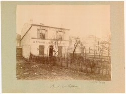 AD075PH_UPF0806.JPG