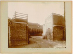 AD075PH_UPF0809.JPG