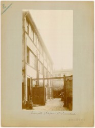 AD075PH_UPF0860.JPG