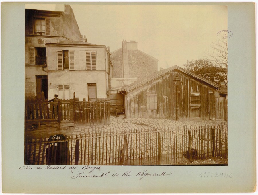 AD075PH_UPF1098.JPG