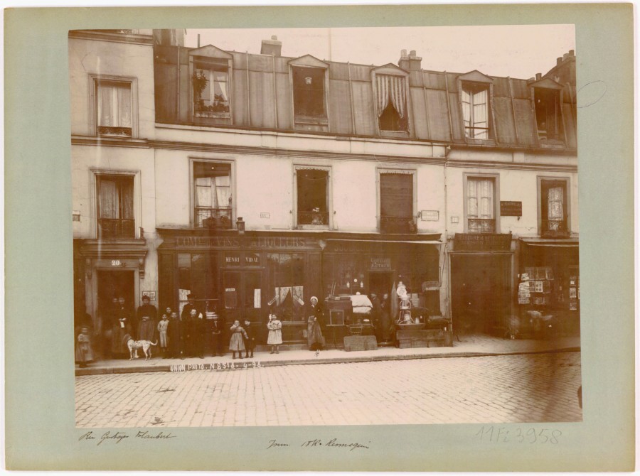 AD075PH_UPF1110.JPG