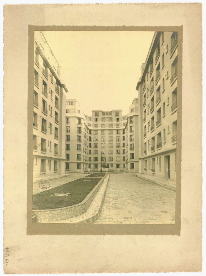 AD075PH_ARC0263.JPG
