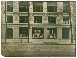 AD075PH_ARC0278.JPG