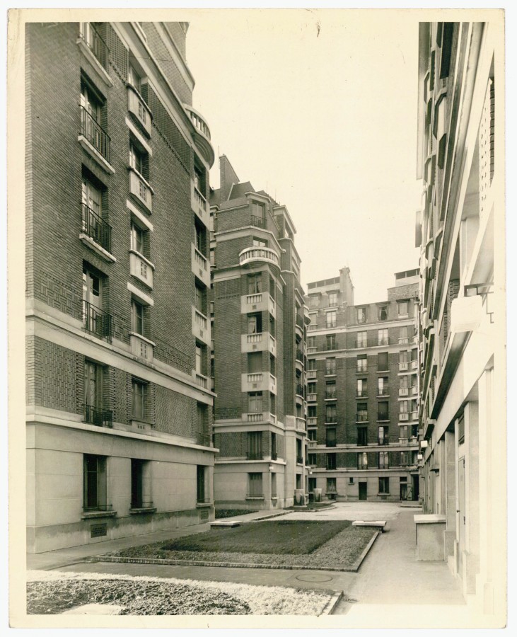 AD075PH_ARC0476.JPG