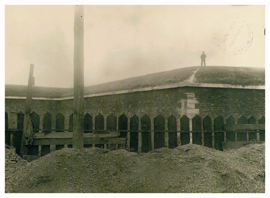 AD075PH_FORT143.JPG
