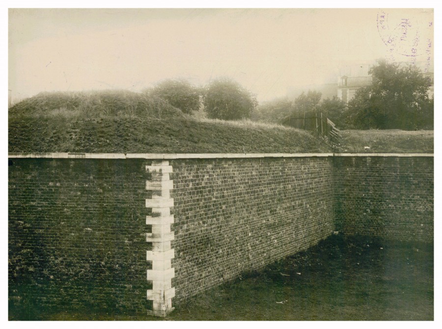 AD075PH_FORT189.JPG