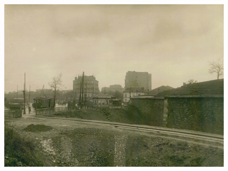AD075PH_FORT250.JPG
