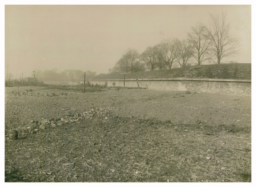 AD075PH_FORT363.JPG