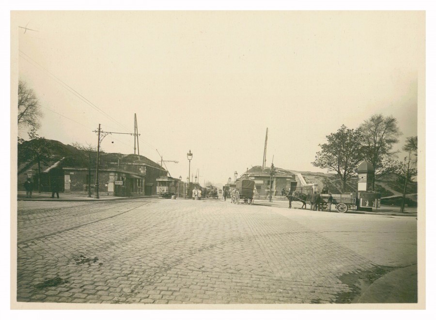 AD075PH_FORT402.JPG