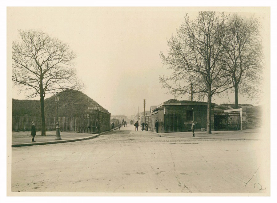 AD075PH_FORT403.JPG