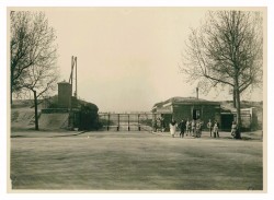 AD075PH_FORT404.JPG