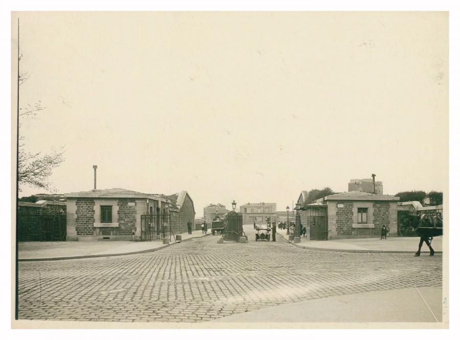 AD075PH_FORT442.JPG