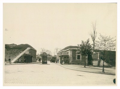 AD075PH_FORT445.JPG
