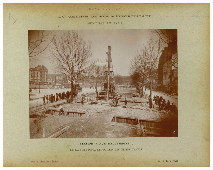 AD075PH_METR090.JPG