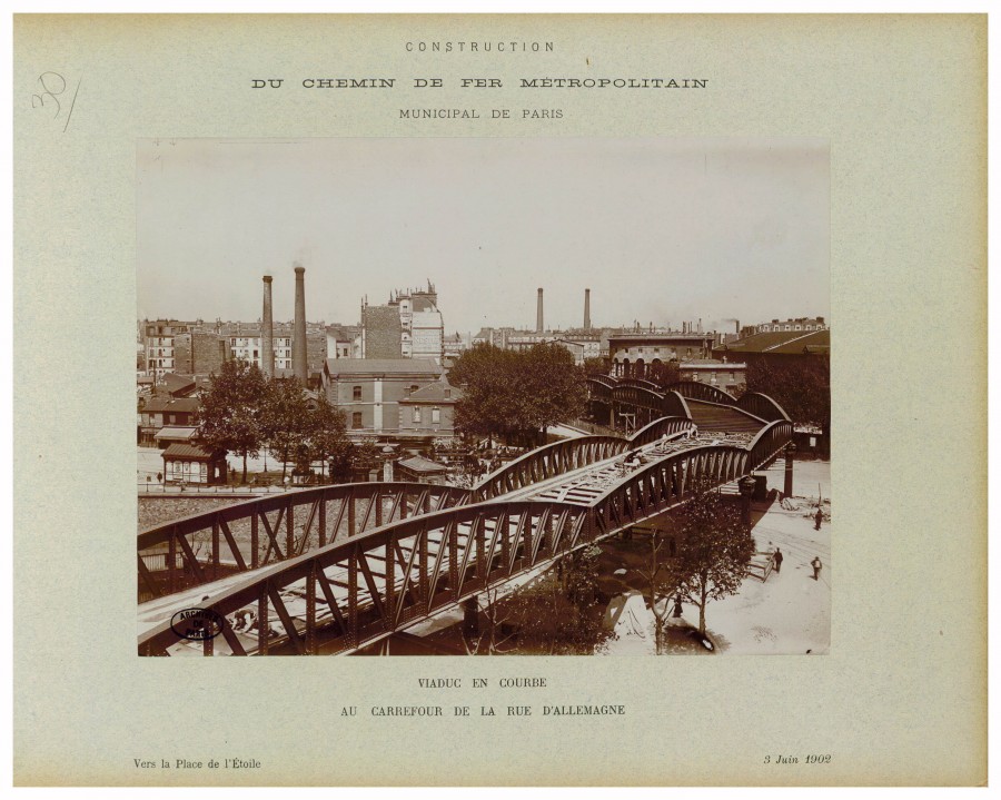 AD075PH_METR119.JPG