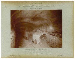 AD075PH_METR122.JPG