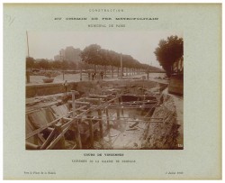 AD075PH_METR124.JPG