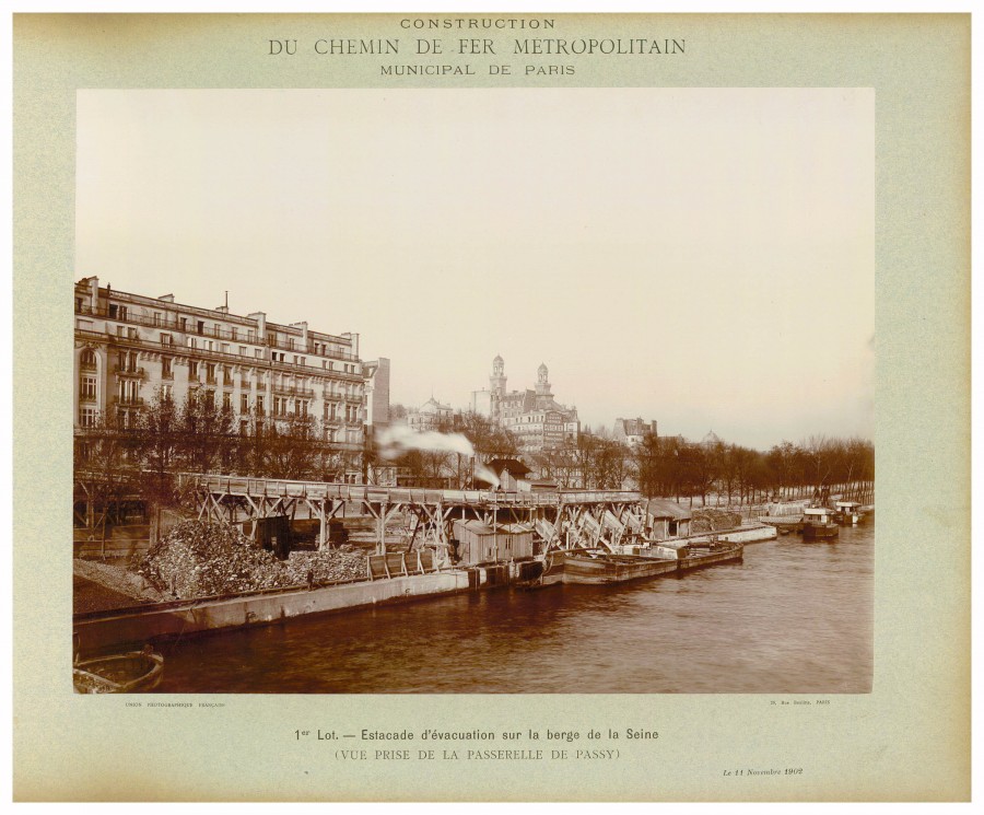 AD075PH_METR165.JPG