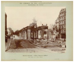 AD075PH_METR166.JPG