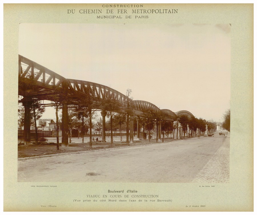 AD075PH_METR170.JPG