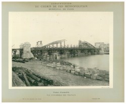 AD075PH_METR180.JPG