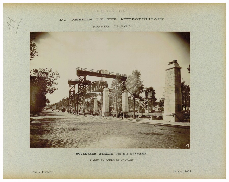 AD075PH_METR210.JPG