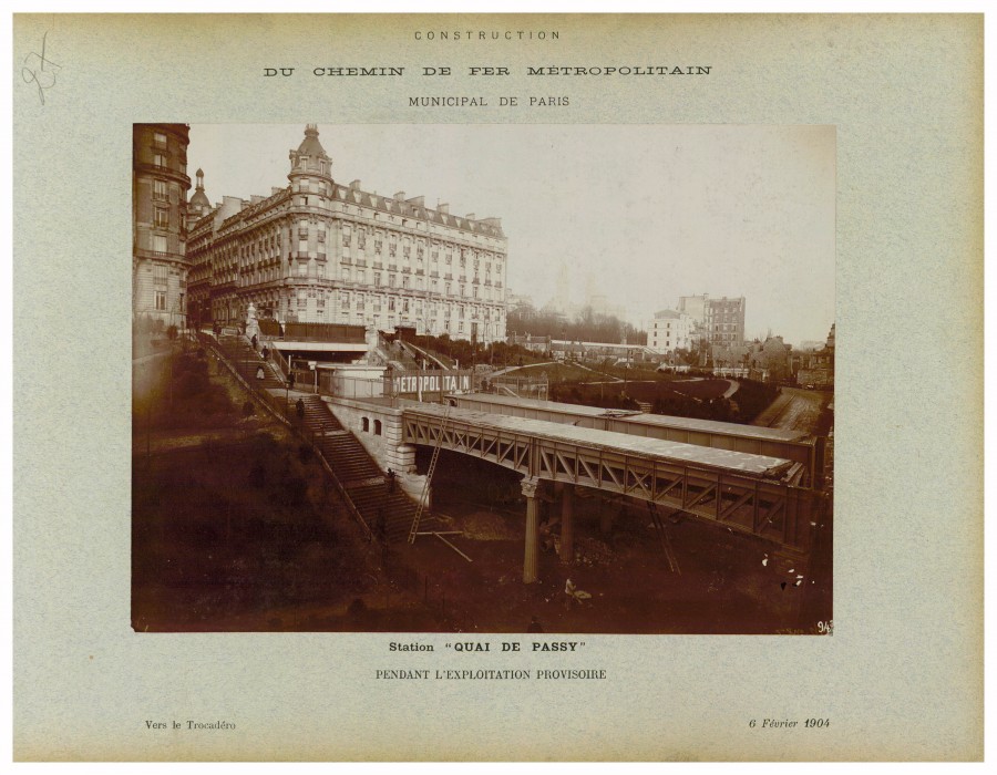 AD075PH_METR218.JPG