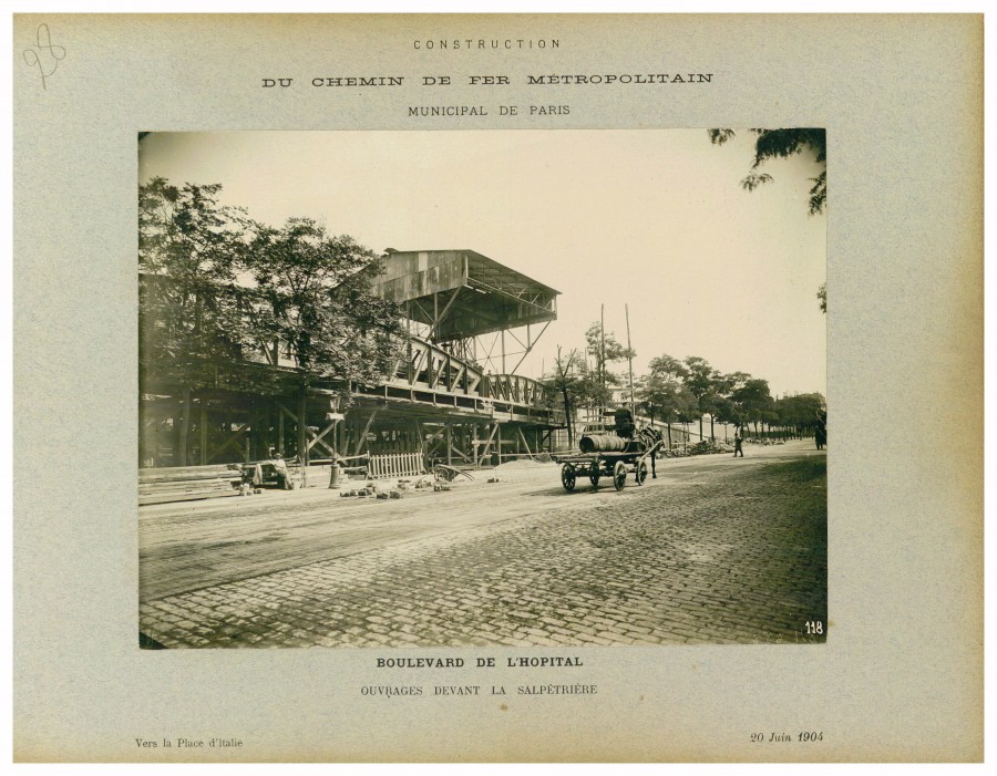 AD075PH_METR219.JPG