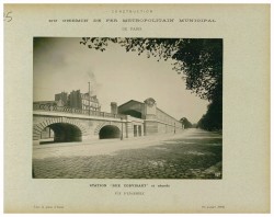 AD075PH_METR244.JPG