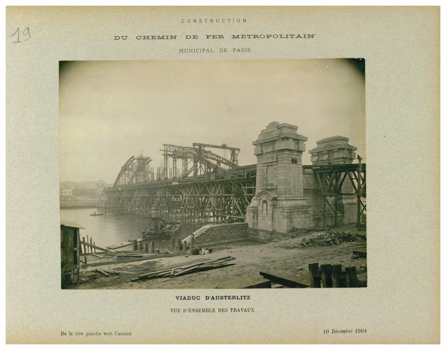 AD075PH_METR266.JPG