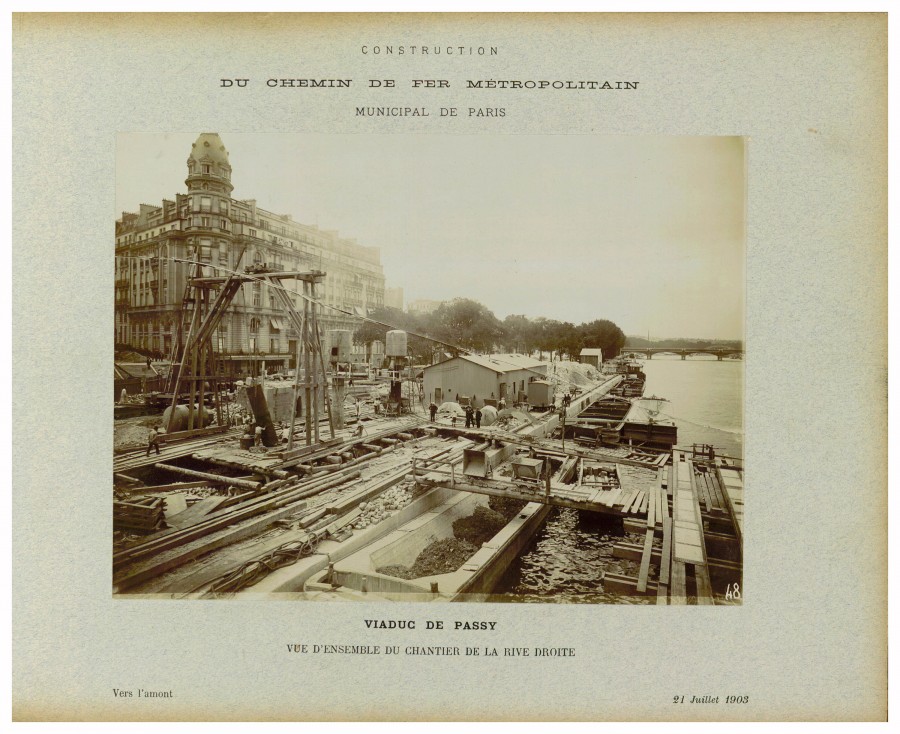 AD075PH_METR385.JPG