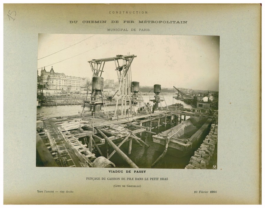 AD075PH_METR394.JPG