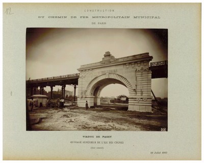 AD075PH_METR417.JPG