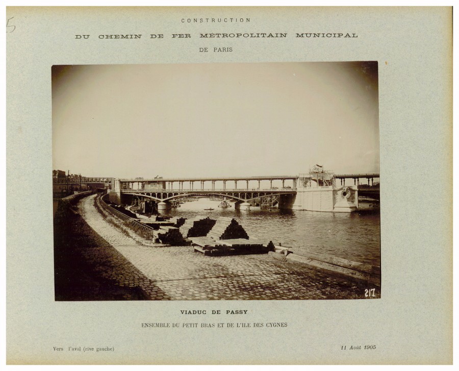 AD075PH_METR420.JPG