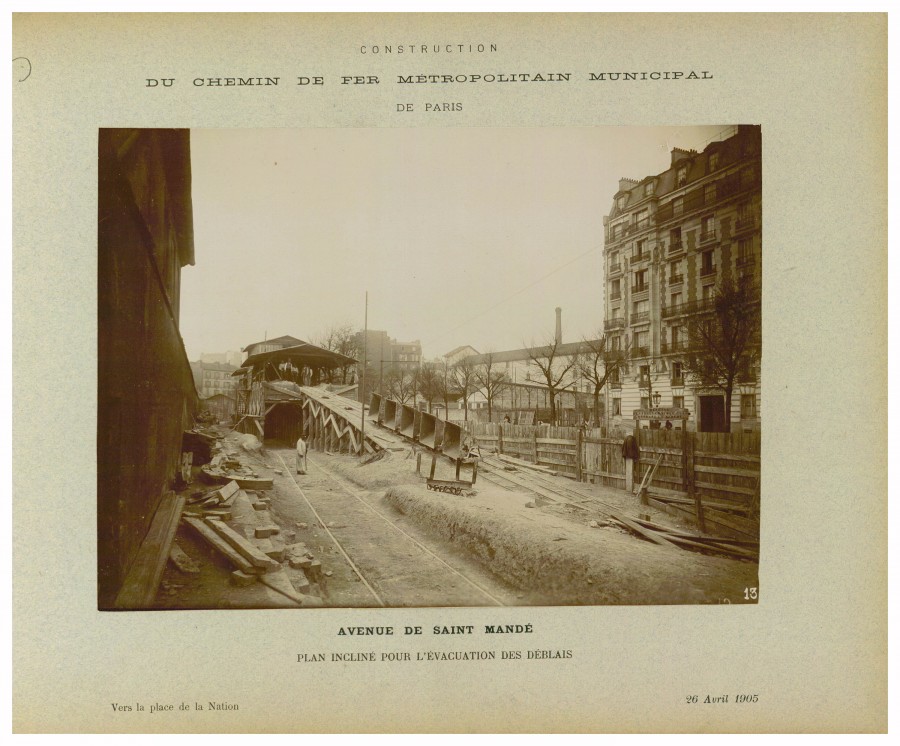 AD075PH_METR472.JPG